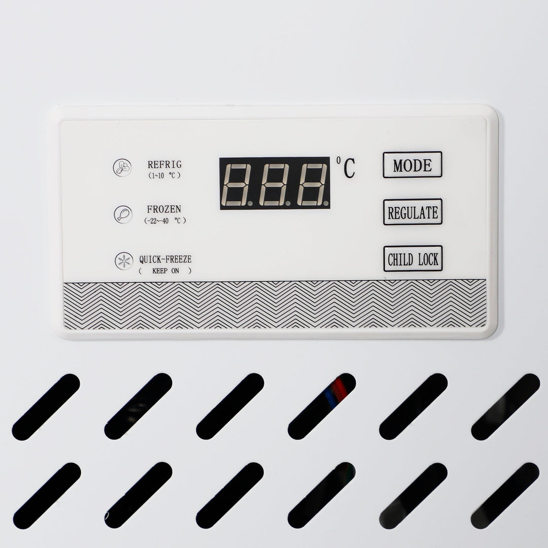 KRD Commercial Chest Freezer 357 Litres Solid Lid 1325x780x875mm White BD-40W359