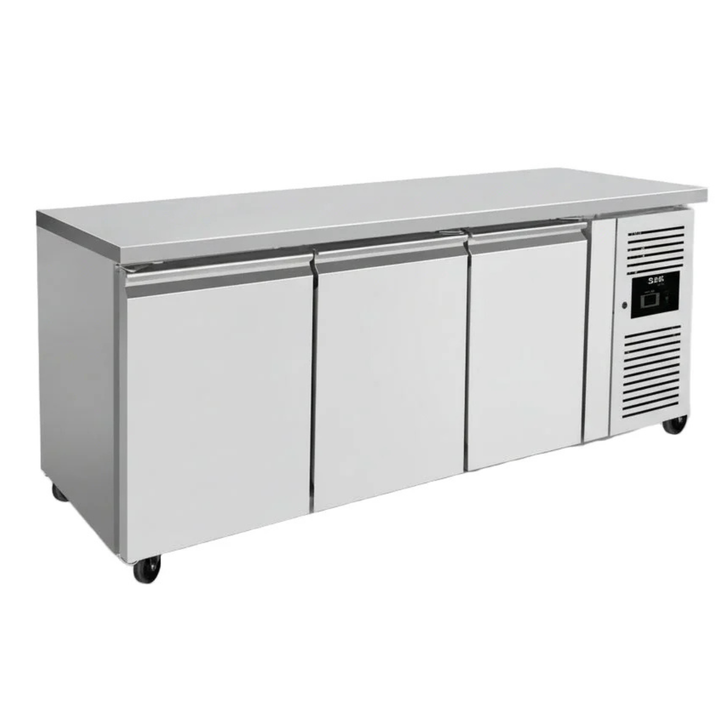 KRD Commercial Refrigerated Counter 3 Door Ventilated Depth 700mm 465Litres designed for efficient commercial kitchen use.