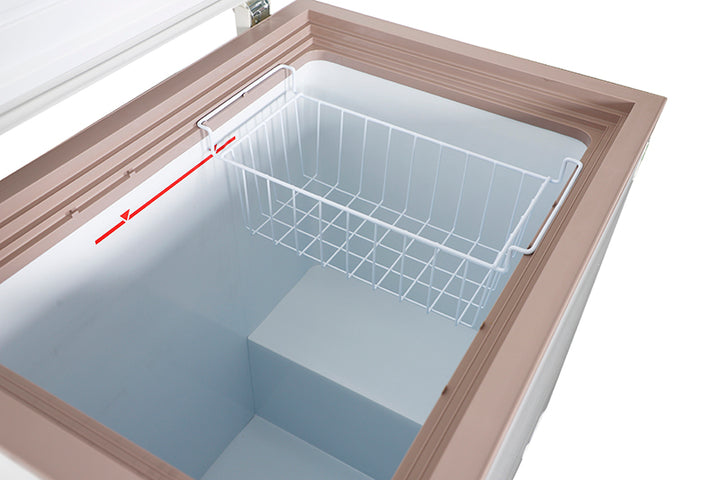 KRD Commercial Chest Freezer 144 Litres Solid Lid 710x540x835mm White BD-155k