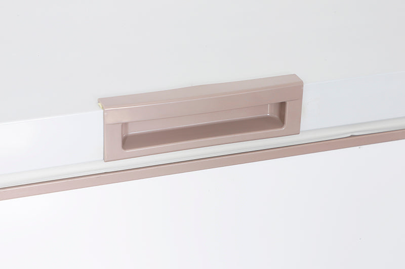 KRD Commercial Chest Freezer 144 Litres Solid Lid 710x540x835mm White BD-155k