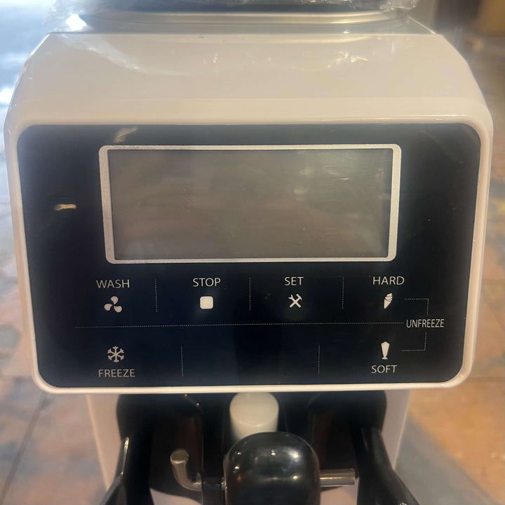 KRD Soft Serve Ice Cream Machine with Air Pump Function 16-18L/H Table Top