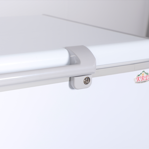 KRD Commercial Chest freezer 171cm Twin Lid 551 Litres BD650