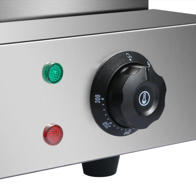KRD Commercial Griddle Smooth Chrome Plate 550*430*240mm 3KW Electric